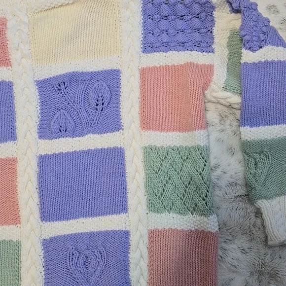 Handmade Pastel Block Sweater - Picture 4 of 10
